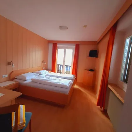 Poernbacher Hotel 3*